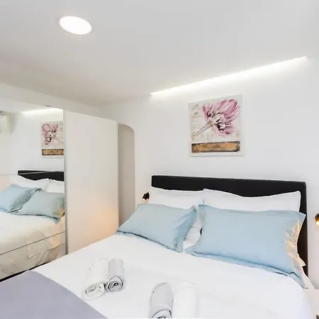 Апартаменты Modern Cozy Bonnie In Center Of Split. *