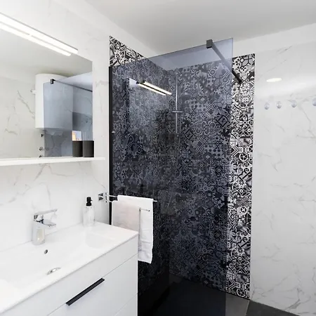 Modern Cozy Bonnie In Center Of Split. * Сплит